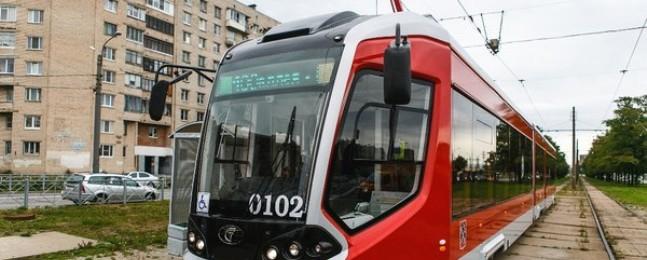 В петербургских трамваях и троллейбусах протестируют бесплатный Wi-Fi