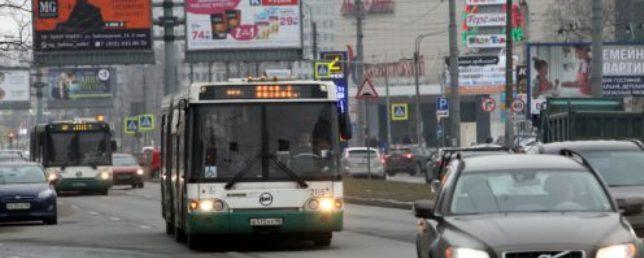 В Петербурге обкатали 10 автобусных маршрутов для Кубка конфедераций