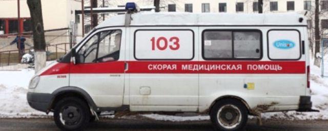 В Волгограде девушка сломала шею из-за упавшей на нее ветки