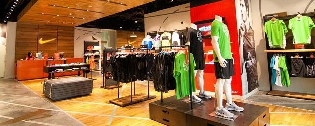Бренд Nike впервые выпустил линию одежды для полных женщин