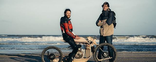 В Дании создан мотоцикл из дерева, работающий на топливе из водорослей