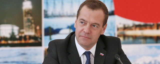 Медведев поддержал законопроект об оплате ЖКХ в обход УК