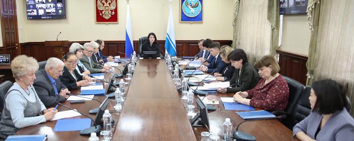 В правительстве Республики Алтай обсудили вопросы регулирования трудовых отношений