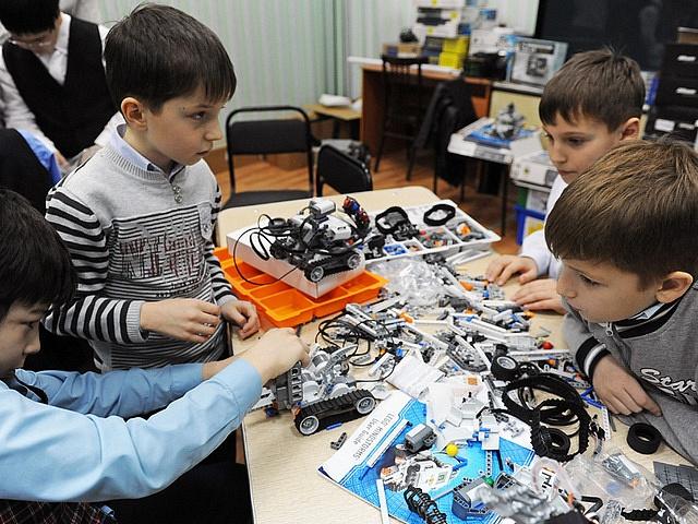 Депутаты Брянской области обсудили создание детского технопарка