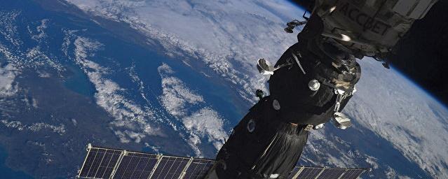 Космонавты нового экипажа МКС тренируются выходить в открытый космос