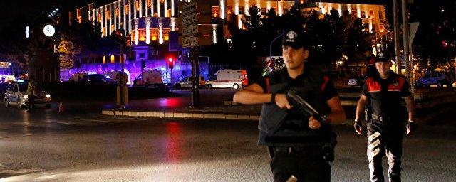 Власти Турции приняли чрезвычайные меры безопасности в Стамбуле