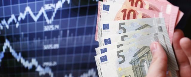 Стоимость евро впервые с сентября превысила 69 рублей