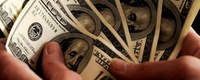 Эксперт: Доллар может упасть в течение недели ниже 40 рублей