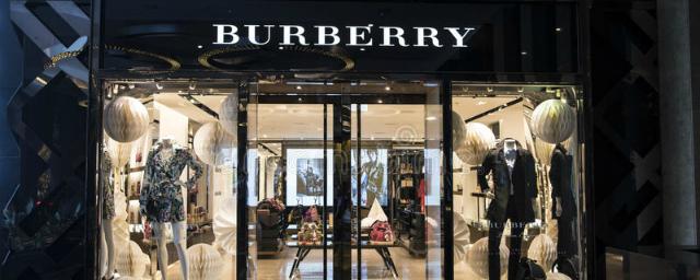 Бренд Burberry за пять лет уничтожил своей одежды на £90 миллионов