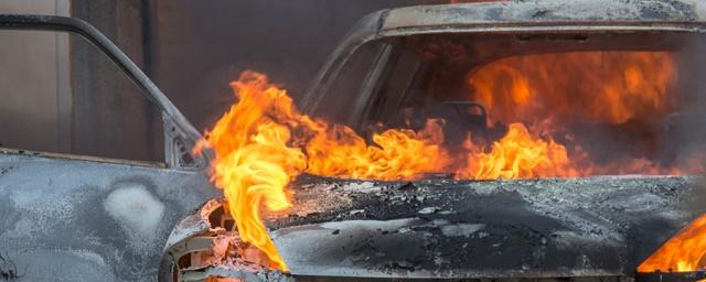 В Новой Москве на парковке сгорели 28 автомобилей