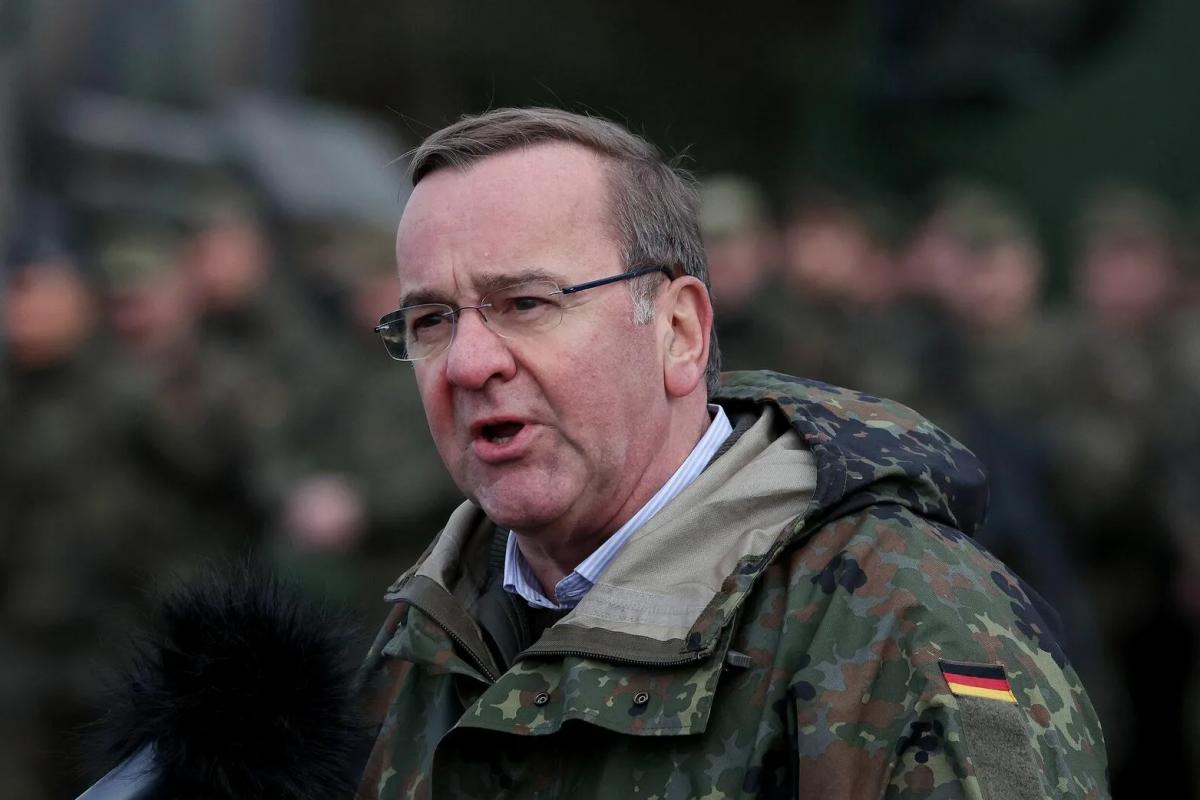 Писториус анонсировал перевод немецких военных под командование НАТО