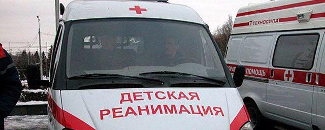 Упавшая из окна жилого дома в Петербурге девочка осталась жива