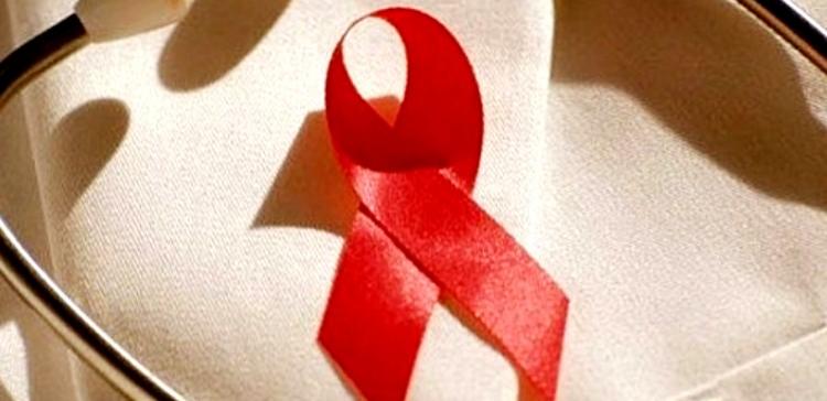 Тюменцев пригласили бесплатно пройти тестирование в ВИЧ-поезде