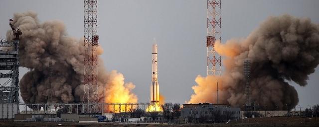 С Байконура стартовала ракета-носитель «Протон-М» с военным спутником