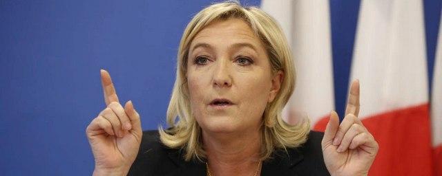 Марин Ле Пен считает, что нужно распустить парламент Франции