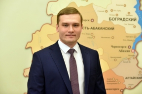 Глава Хакасии Валентин Коновалов встретится с жителями Абакана