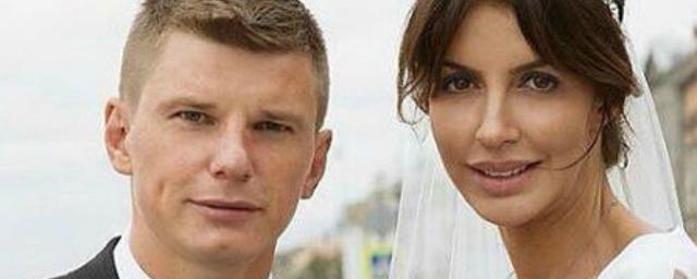Супруга футболиста Андрея Аршавина простила ему измену с моделью