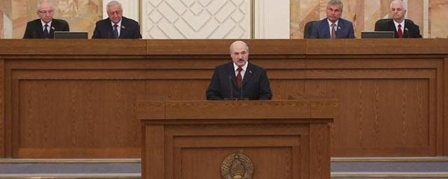 Лукашенко: Мы не будем мальчиками на побегушках у России