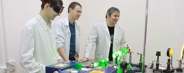 Новосибирские ученые работают над созданием суперсцепляющего материала