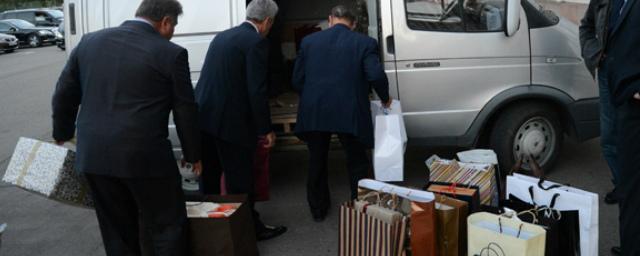 В Нижнем Новгороде чиновникам разрешили принимать дорогие подарки