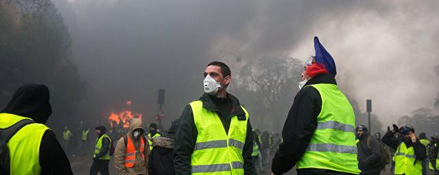 Во Франции готовятся к новым массовым протестам