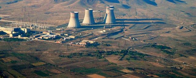 Азербайджан пригрозил нанести ракетный удар по АЭС в Армении
