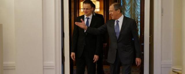 Главы МИД Венгрии и России уточнили дату визита Путина в Будапешт