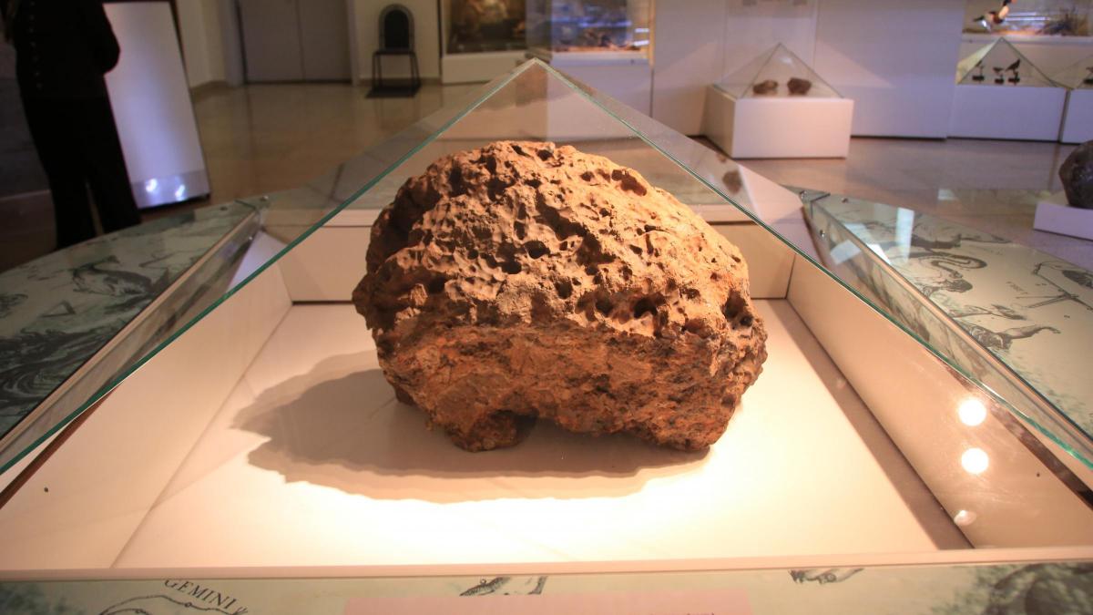 На коллекционера, укравшего Челябинский метеорит, завели дело