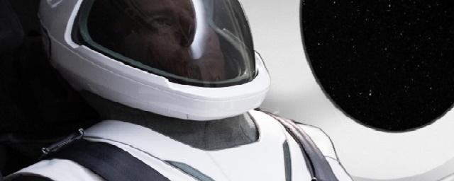 Илон Маск опубликовал первое фото скафандра от компании SpaceX