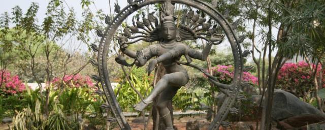 В одной из деревень в Индии нашли статую танцующего бога Шивы