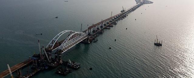 На Крымском мосту начали устанавливать антисейсмические устройства