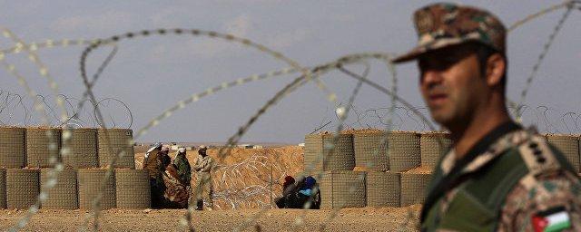 Остатки боевиков ИГ скрываются в лагере беженцев на границе Иордании