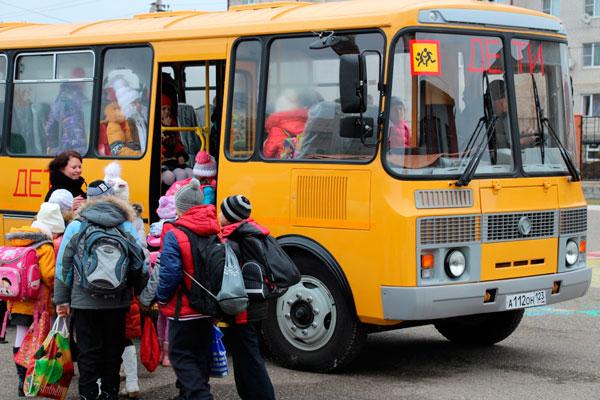 В 2017 году Крым рассчитывает получить 30 школьных автобусов