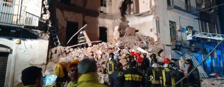 На Сицилии в результате взрыва обрушился жилой дом