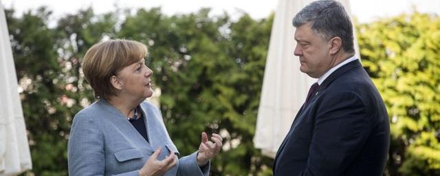 Порошенко и Меркель начали переговоры в Киеве