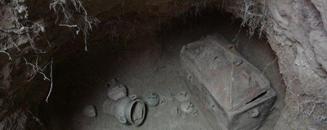 На Крите археологи нашли трехтысячелетнюю гробницу