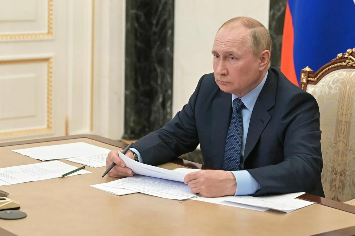 Путин поручил сократить время пути от Москвы до курортов Черноморья по ж/д до 16 часов