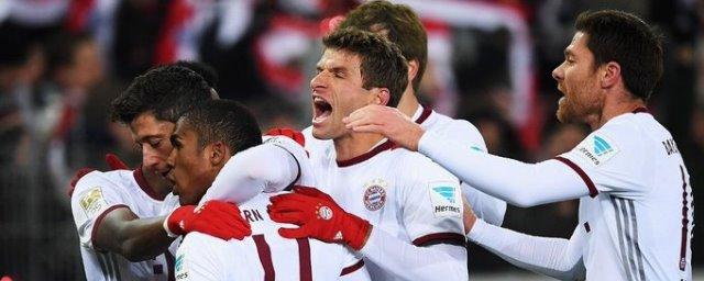«Бавария» обыграла «Фрайбург» в последнем матче Лама и Алонсо