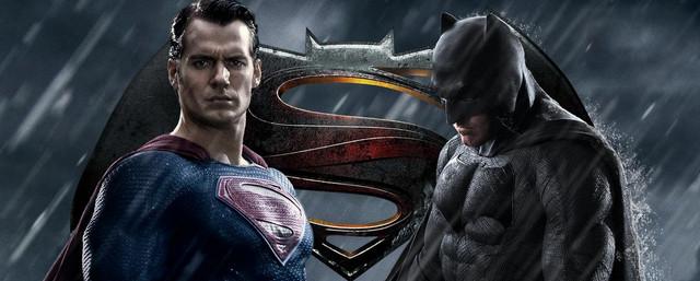 Фильм «Бэтмен против Супермена» побил рекорды проката