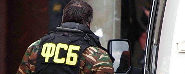 ФСБ пресекла деятельность группы контрабандистов оружия