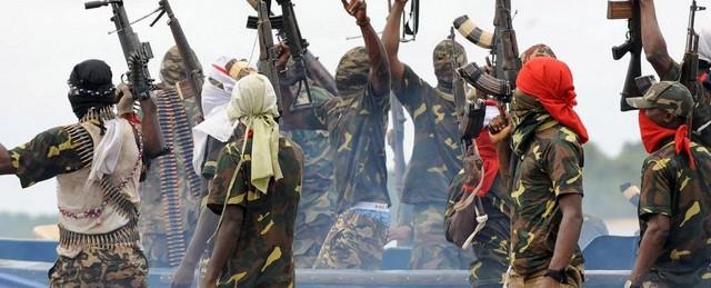 Нигерийские пираты похитили 12 человек со швейцарского сухогруза