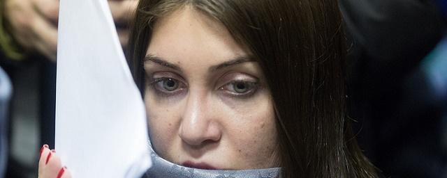 Суд оштрафовал стритрейсершу Мару Багдасарян еще на 17 тысяч рублей