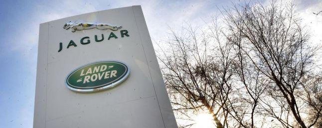 В Москве и Петербурге начал работу лимузин-сервис от Jaguar Land Rover