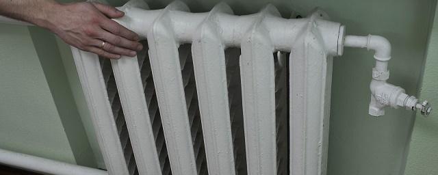 В Челябинске до конца недели отопление включат в школах и детсадах