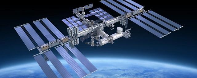 Астронавты NASA провели ремонт МКС в открытом космосе
