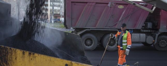 В Петербурге на Стачек из-за ремонта собралась трехкилометровая пробка