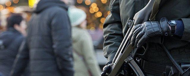 На юге Германии мужчина напал на банк и обстрелял полицейских