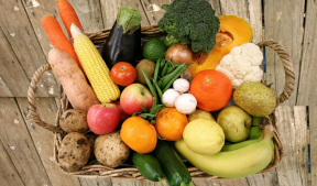 Эксперты рассказали, как обезопасить себя от нитратов  в овощах: Отрежьте это немедленно