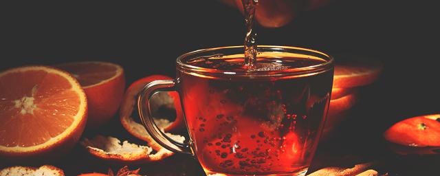 Ученые: 8 чашек чая в день помогут остановить старение