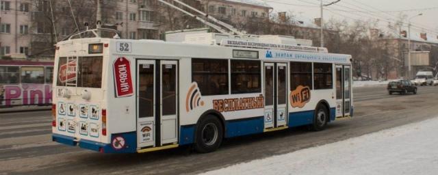 По улицам Омска проедет «поющий» троллейбус